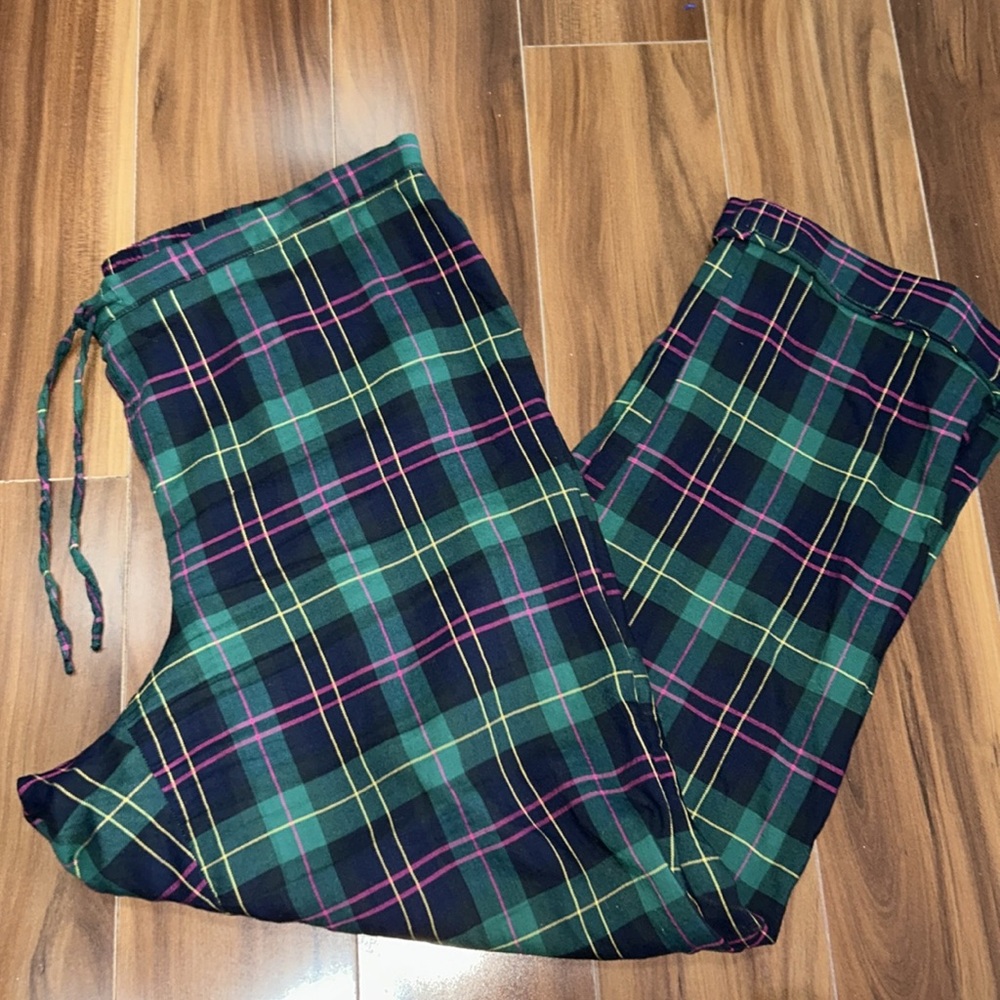 Size X / 0X Talbots plus pajama pants green plaid